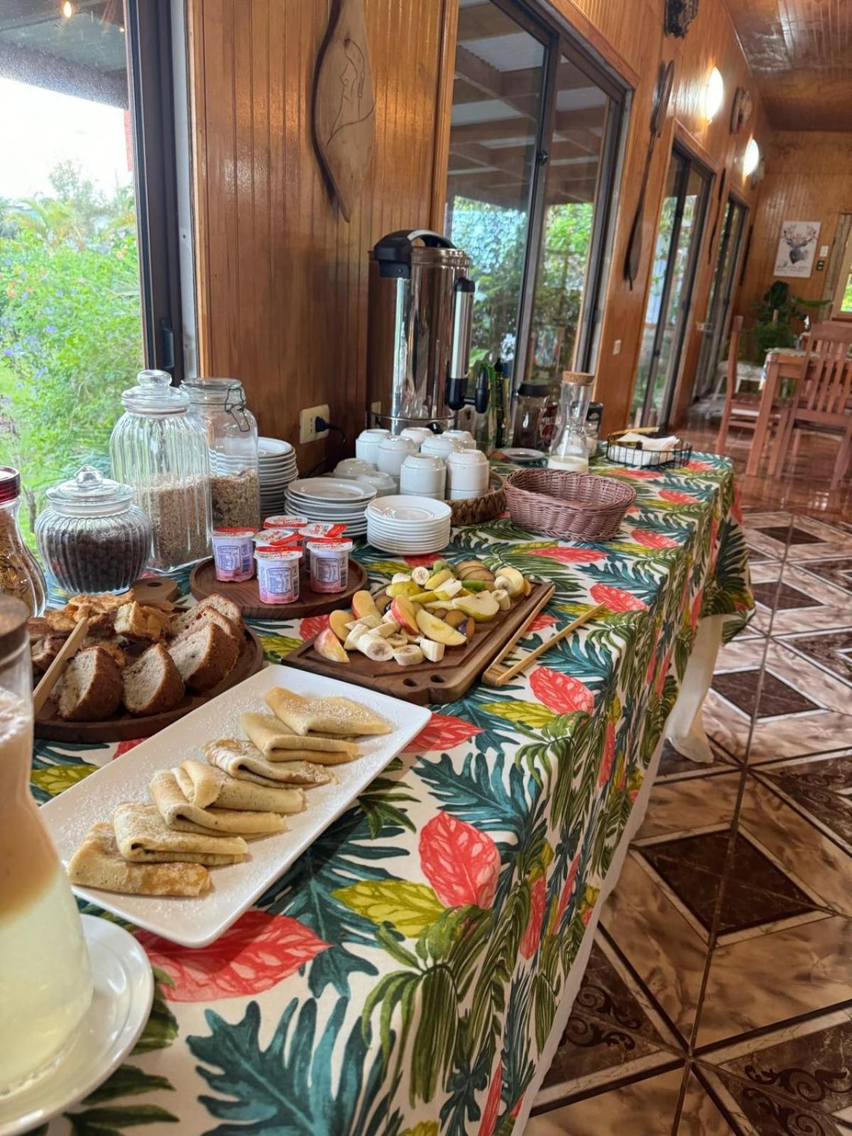 Teanehi Bed & Breakfast Hanga Roa Zewnętrze zdjęcie