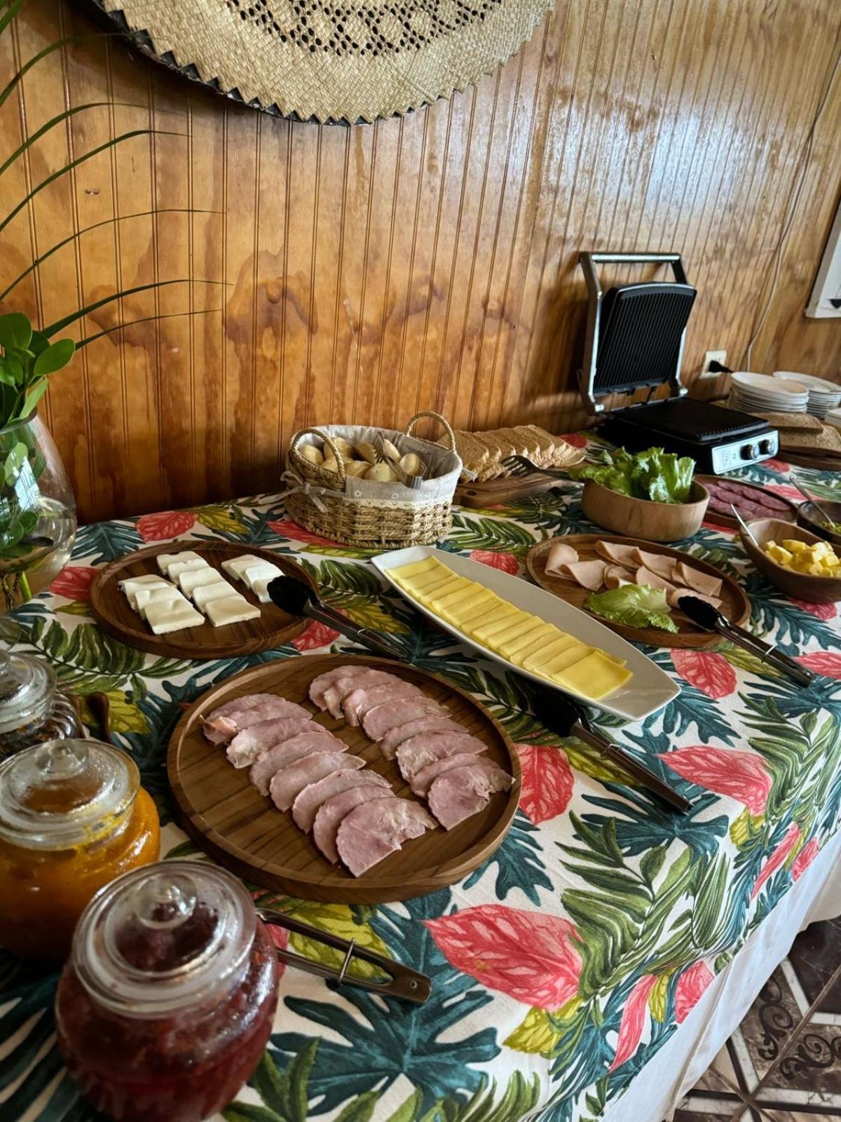 Teanehi Bed & Breakfast Hanga Roa Zewnętrze zdjęcie