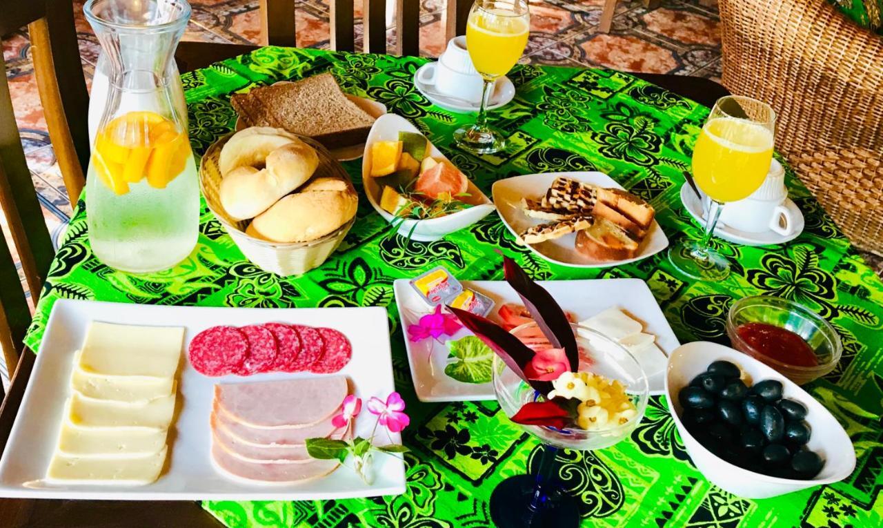 Teanehi Bed & Breakfast Hanga Roa Zewnętrze zdjęcie
